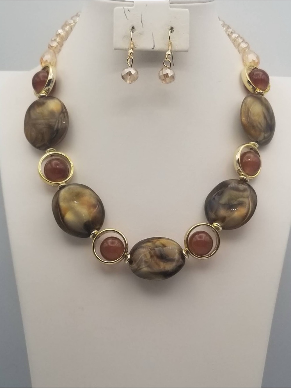 Elegant Brown Marbled Bead Necklace with Gold Accents